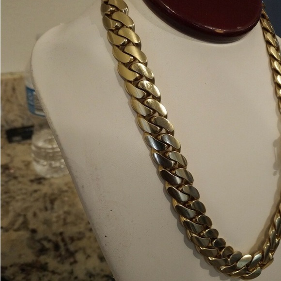 Solid Gold Miami Cuban - Picture 2 of 4